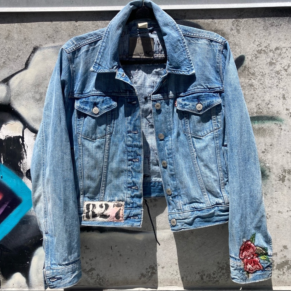 Custom Appliqud Levi’s Jacket - image 2